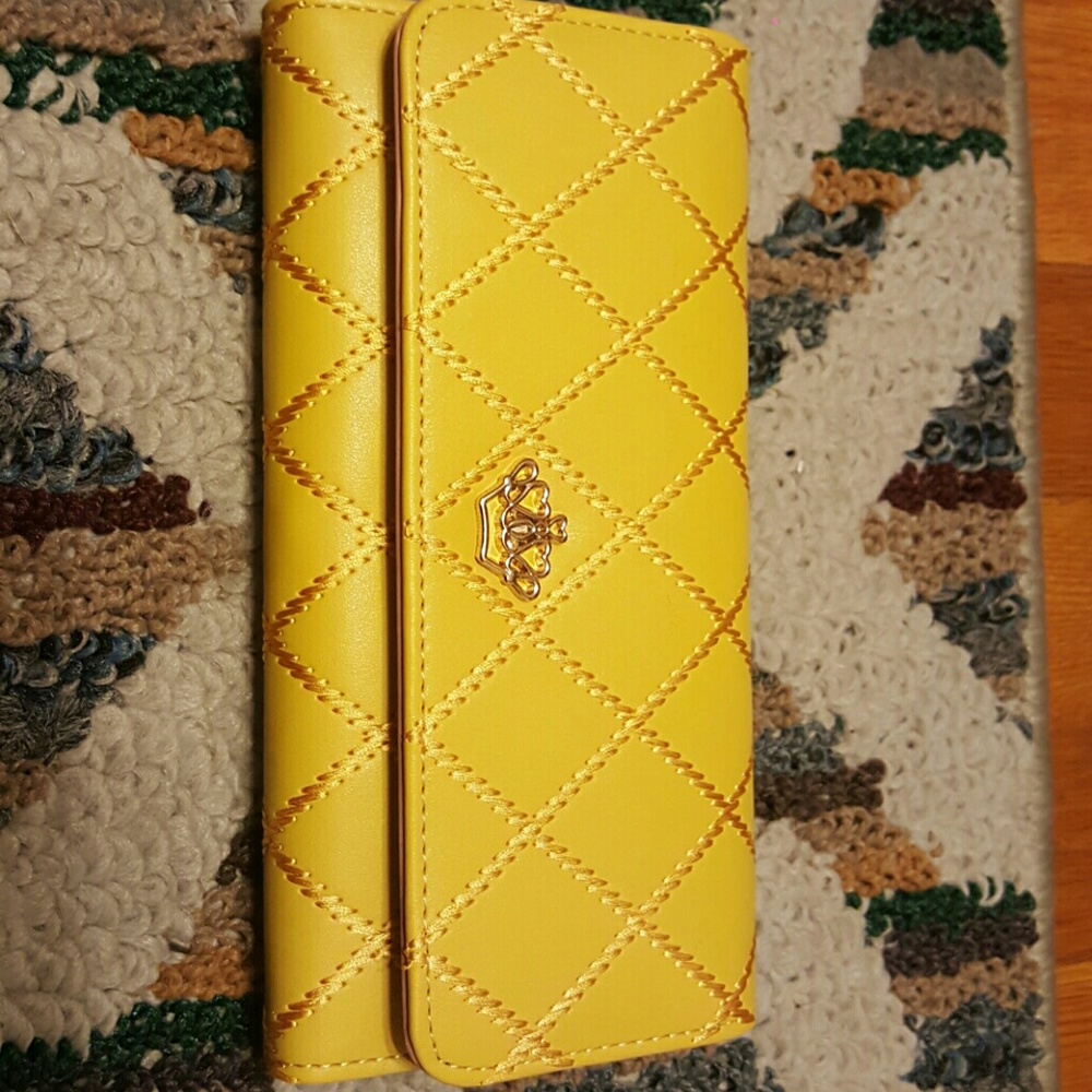 BRAND NEW YADAS wallet